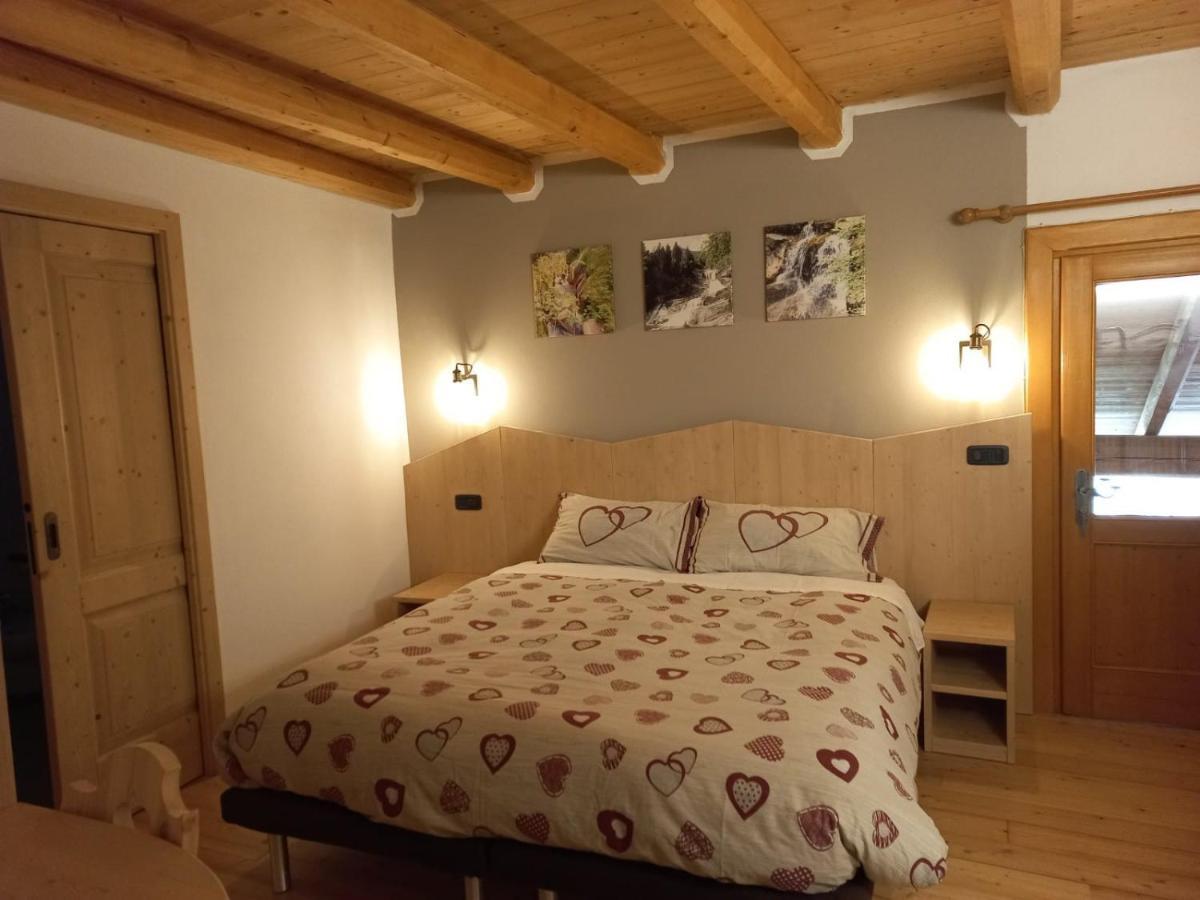 Agritur Manoncin Villa Daone Exteriör bild