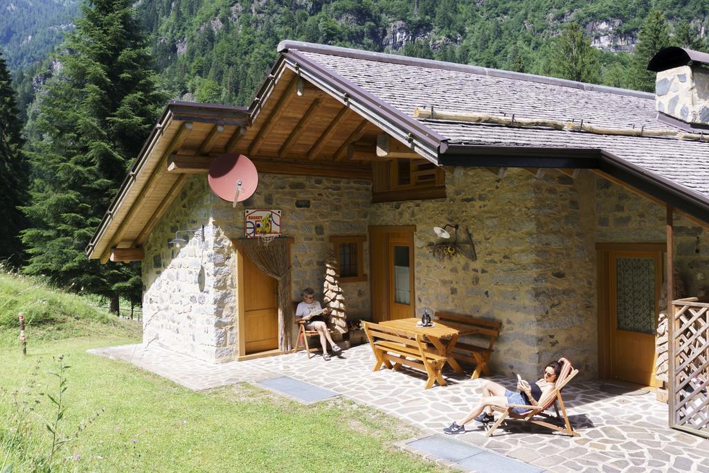 Agritur Manoncin Villa Daone Exteriör bild