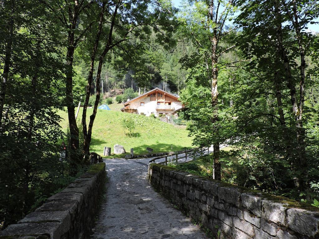 Agritur Manoncin Villa Daone Exteriör bild